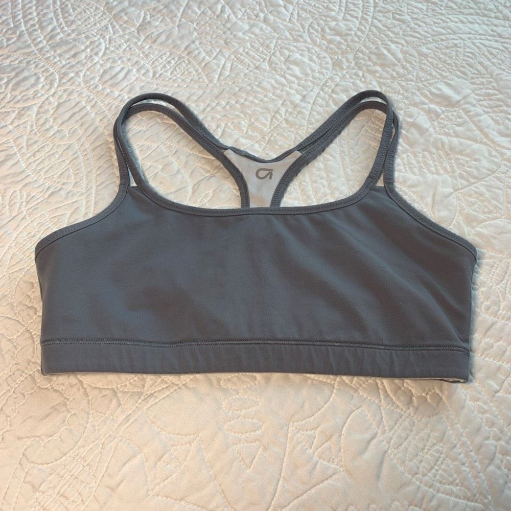 GapFit Low Impact Racerback Reversible Sports Bra Gray & White Small